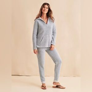 Faherty Whitewater hoodie and jogger set - size small